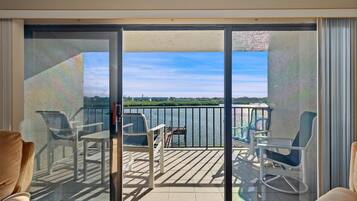 Condo, 1 King Bed (Sea Club #102 - Another Day in Paradi) | Interior