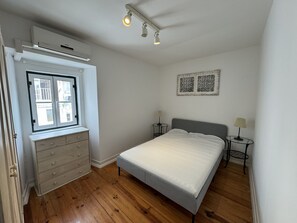 Appartement Classique, salle de bains privée, vue ville (Rossio Terrace) | 2 chambres, fer et planche à repasser, Wi-Fi gratuit
