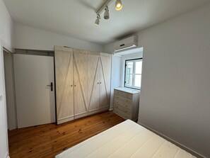 2 chambres, fer et planche à repasser, Wi-Fi gratuit