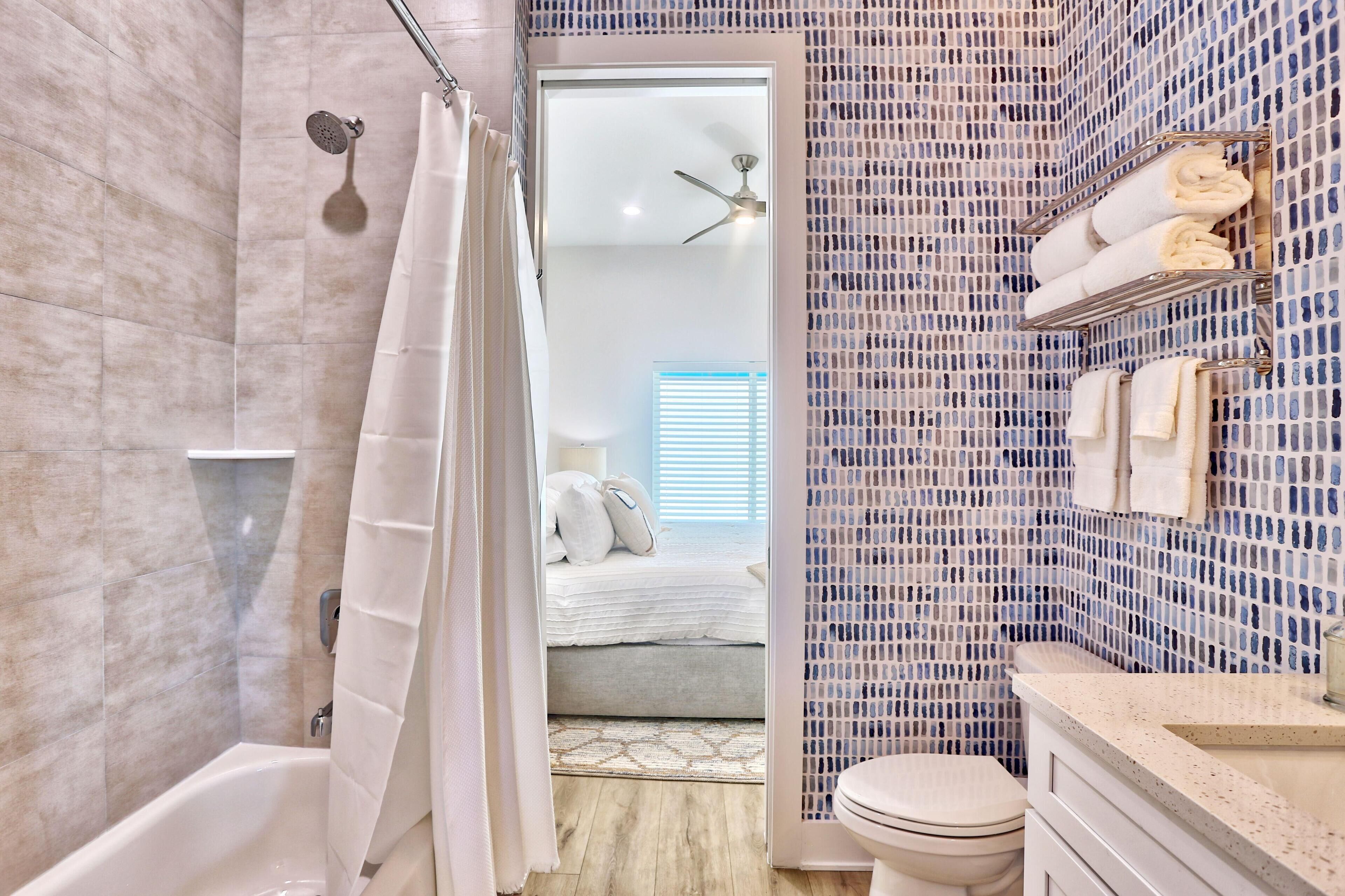 House, Multiple Beds (Azul Townhomes C1 - Sol Retreat) | Bathroom