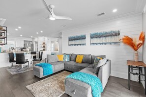 Apartamento, varias camas (Colony Beach Club 250) | Zona de estar