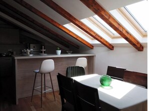 Dining - Sunny apartment with sea view, city center (Tivat)