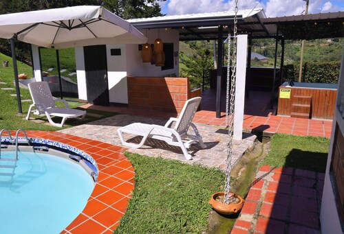 Finca Los Cantares with Swimming Pool and private Jacuzzi
