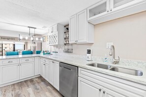 Condo, 1 King Bed (Castle Reef 412) | Private kitchen | Oven, coffee/tea maker, toaster, blender - Castle Reef 412 (New Smyrna Beach)