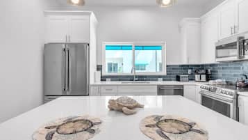 Rumah, Beberapa Tempat Tidur (Azul Townhomes B3) | Dapur pribadi