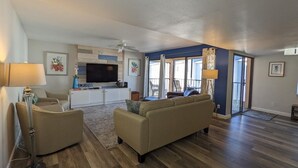 Condo, Berbilang Katil (Sea Club #44 - Coral Reef Retreat) | Ruang tamu