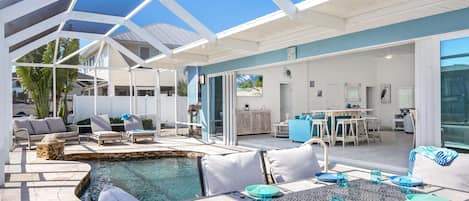 House, Multiple Beds (Paradise Palms) | Outdoor dining