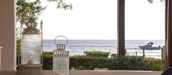 Bitzios Rent Houses  
Mezoneta Neakitos 15