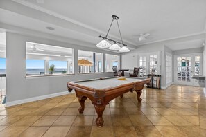 Condo, Multiple Beds (DiMucci Twin Towers 206) | Games room