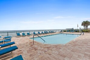 Apartment, Mehrere Betten (DiMucci Twin Towers 206) | Pool