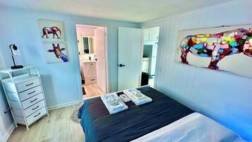 1 chambre, fer et planche Ă repasser, Wi-Fi, draps fournis