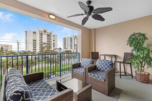 Huoneisto, useita sänkyjä (Oceanwalk 12-402) | Ulkoalueet