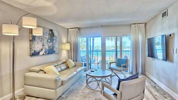 Condo, 1 King Bed with Sofa bed (Land's End 1-206 Bay Front-Premier) | Living area