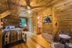 3 bedrooms, travel crib, free WiFi, bed sheets