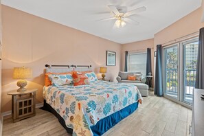 Condo, Multiple Beds (Oceanwalk 2-202) - Oceanwalk 2-202 (New Smyrna Beach)