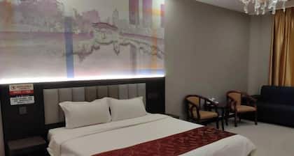 Yinan Xinxing Hotel