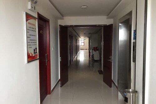Yinan Xinxing Hotel