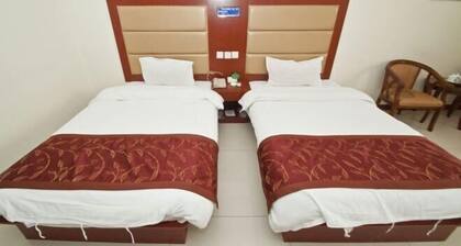 Block C, Xinxing Business Hotel, South Guizhou