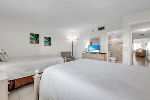 Appart'hôtel, plusieurs lits (Sea Club #402 - Isle Be Back)