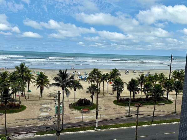 Classic Apartment | Beach