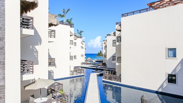 Apartment, Multiple Beds (ATA07 - 2 Bedroom Amazing and Beautif) | Pool - Ata07 - 2 Bedroom Amazing and Beautiful Apartment Private Pool (Playa del Carmen)