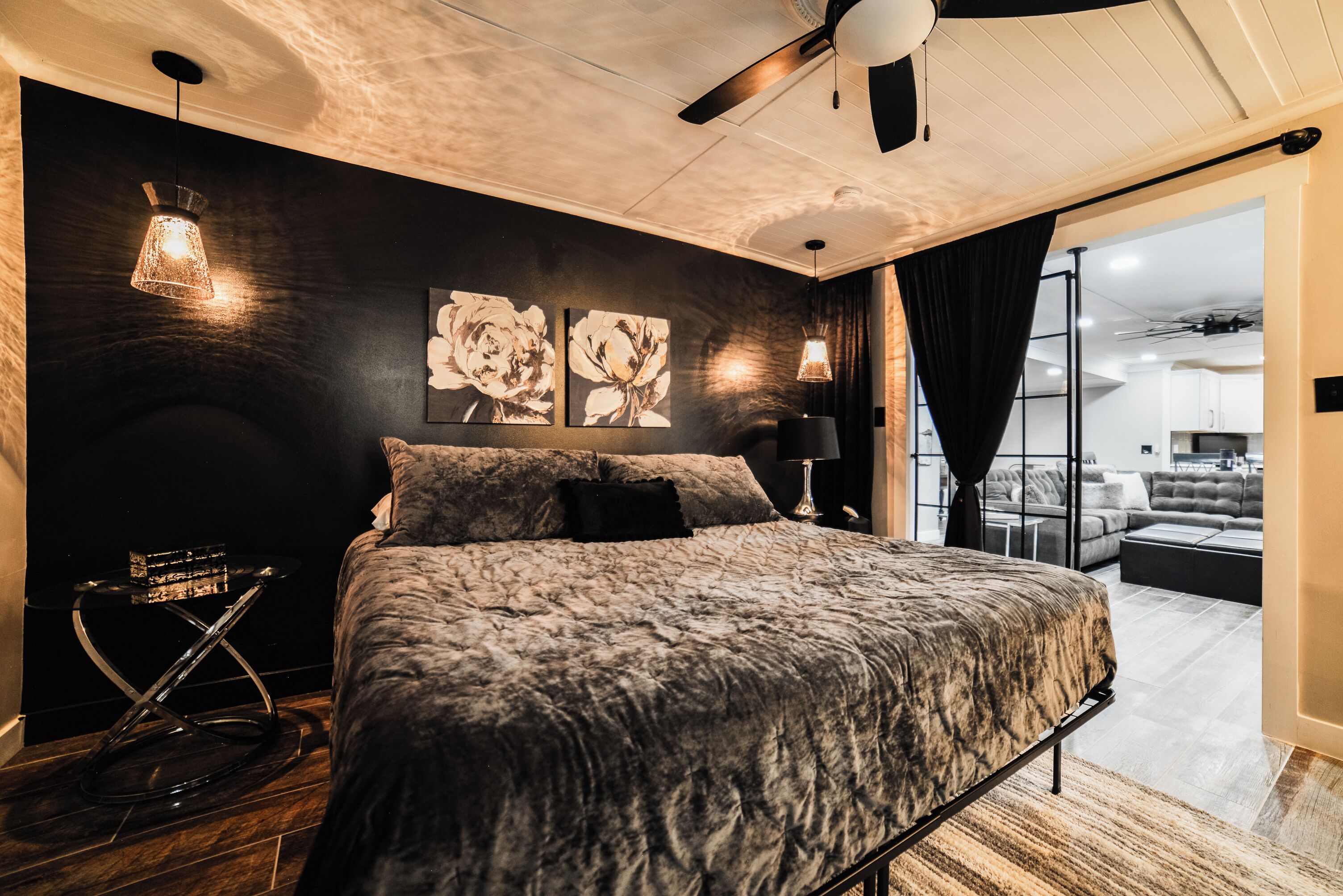 4 bedrooms, iron/ironing board, free WiFi, bed sheets