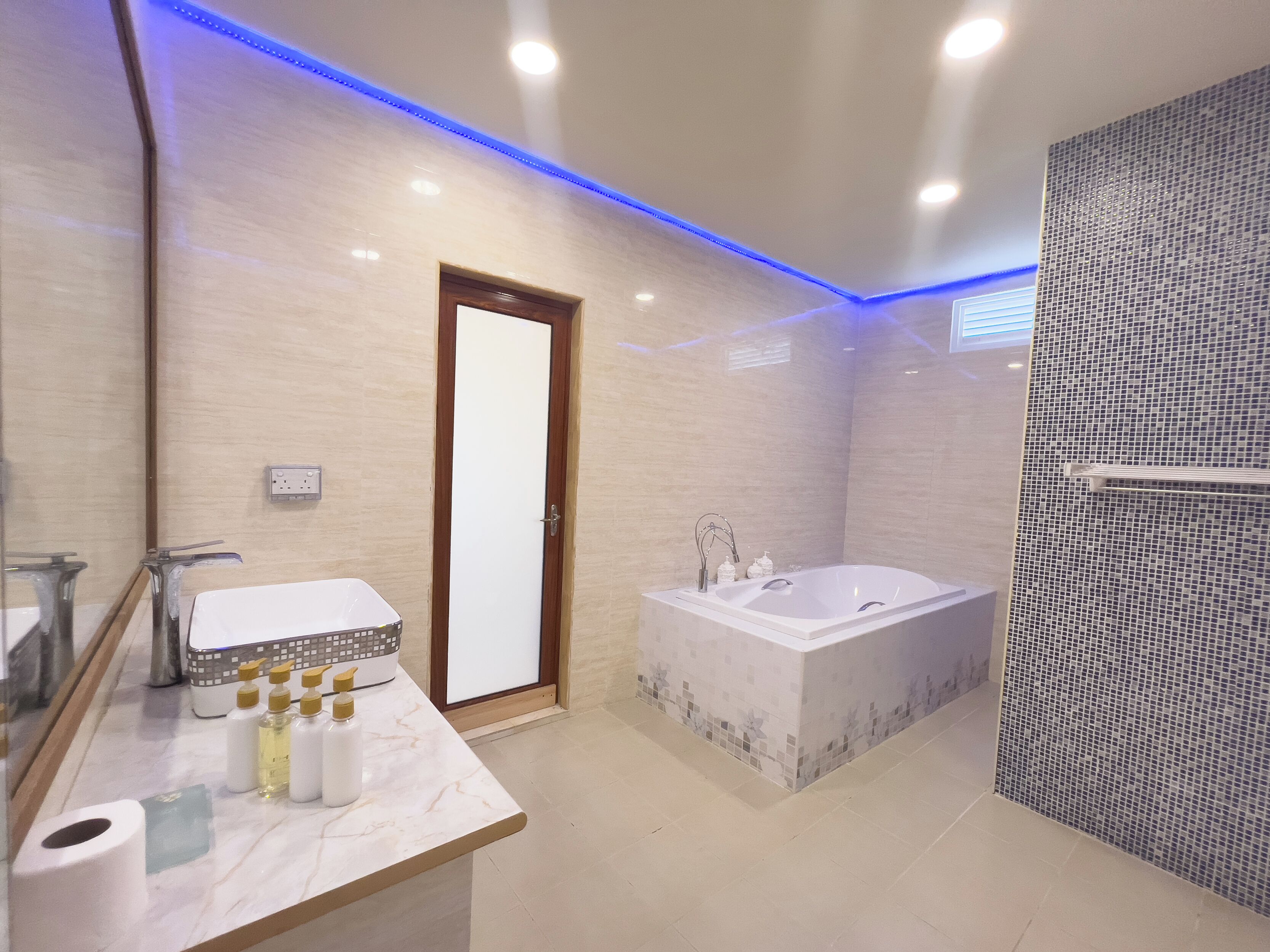 Foto - Rehendhi Villa