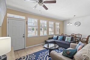 Condo, Multiple Beds (Poinciana Place #123) | Living area | TV