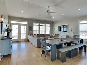 Studio (5 Bedrooms) | Property amenity - Shore Therapy by Topsail Realty (Sneads Ferry)