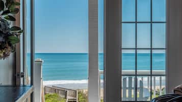 Studio (5 Bedrooms) | Property amenity