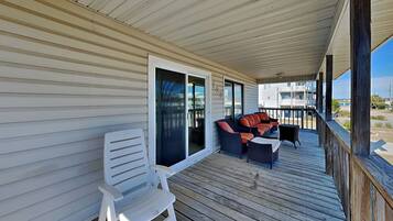 Studio (3 Bedrooms) | Fasilitas properti