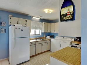 Studio (3 Bedrooms) | Property amenity - Beach Around & Find Out by Topsail Realty (Holly Ridge)