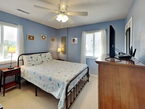 Studio (3 Bedrooms) | Property amenity