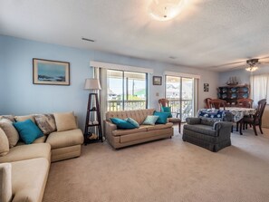 Studio (3 Bedrooms) | Property amenity