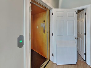 Studio (5 Bedrooms) | Property amenity - Sea the Love by Topsail Realty (Sneads Ferry)