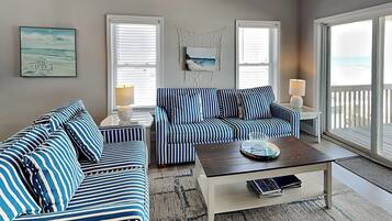 Studio (4 Bedrooms) | Kemudahan hartanah