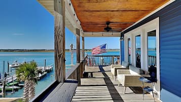 Studio (4 Bedrooms) | Property amenity