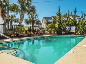 Studio (4 Bedrooms) | Property amenity