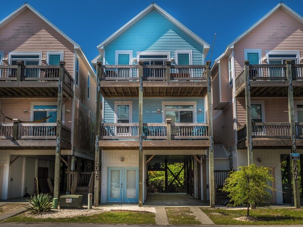 Studio (4 Bedrooms) | Exterior