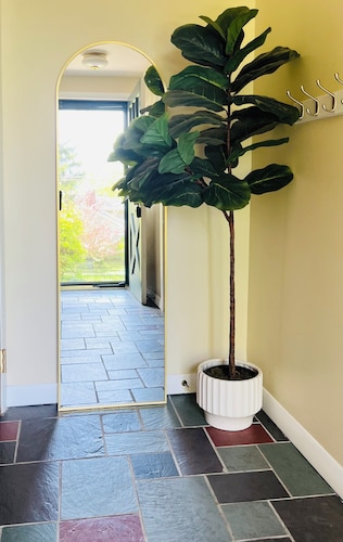 Sleeps 12/Mid-Century Cool/Minutes to Stadium