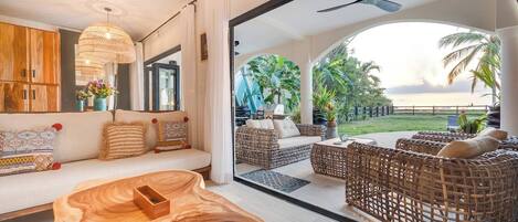 Condo, 2 habitaciones, con acceso para personas discapacitadas, balcón | Interior