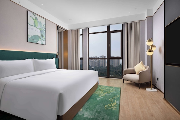 Suite, 1 Bedroom | Free WiFi - Hilton Garden Inn Leshan Shizhong (Leshan)
