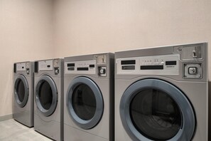Laundry room - Hilton Garden Inn Perry (Perry)