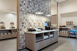 Petit déjeuner buffet compris tous les jours