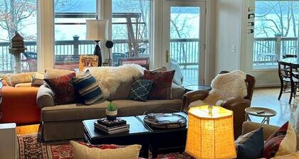 Lakefront Home Near Chattanooga