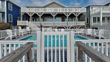 Studio (6 Bedrooms) | Property amenity