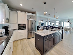 Studio (6 Bedrooms) | Property amenity