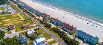 Along the Shore by Carolina Retreats