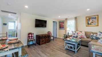 Studio (3 Bedrooms) | Property amenity