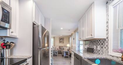 Ankers Away by Topsail Realty